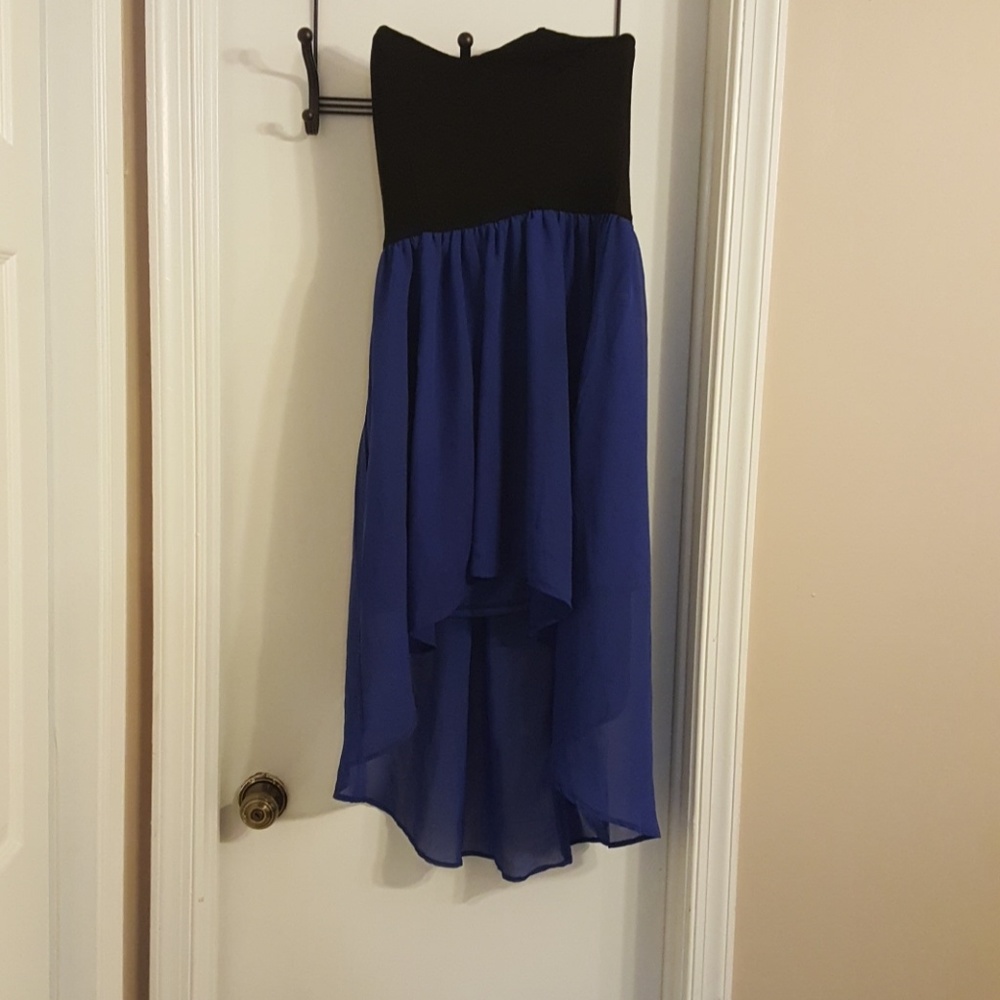 Strapless dress